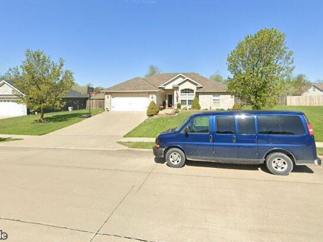 House for sale in Hallsville, Missouri