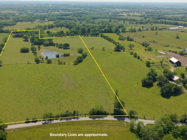 Land for sale in Versailles, Kentucky