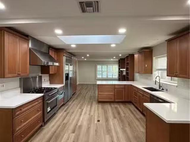 Condo for rent in Torrance