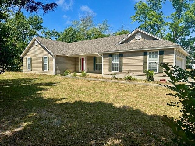 House for sale in Ray City, Georgia