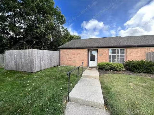 Condo for rent in Dayton