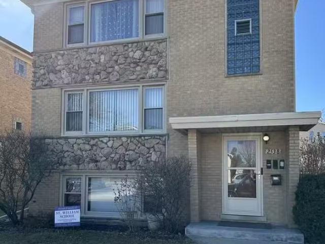 Condo for rent in Melrose Park, Illinois