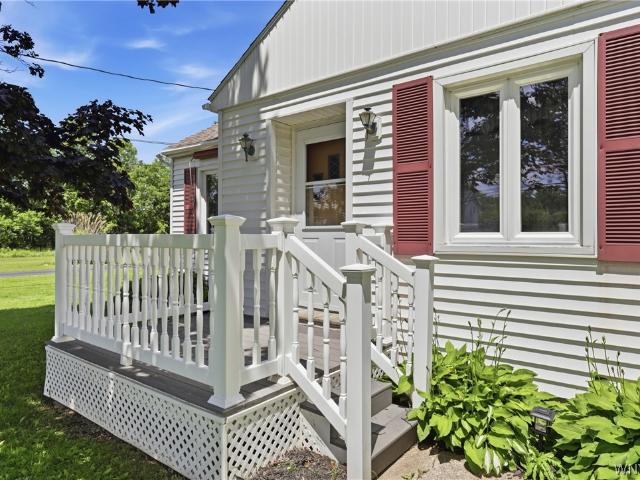 House for sale in Bowmansville, New York