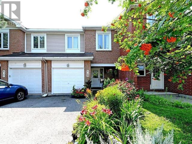 Townhouse for rent in Mulhurst Bay, Ontario