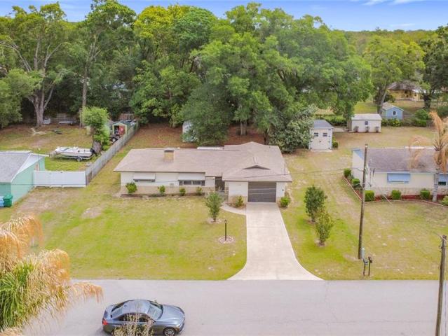 House for sale in Lady Lake, Florida