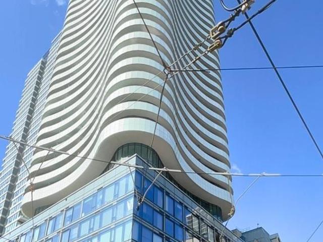 Condo for rent in Toronto, Golden Horseshoe