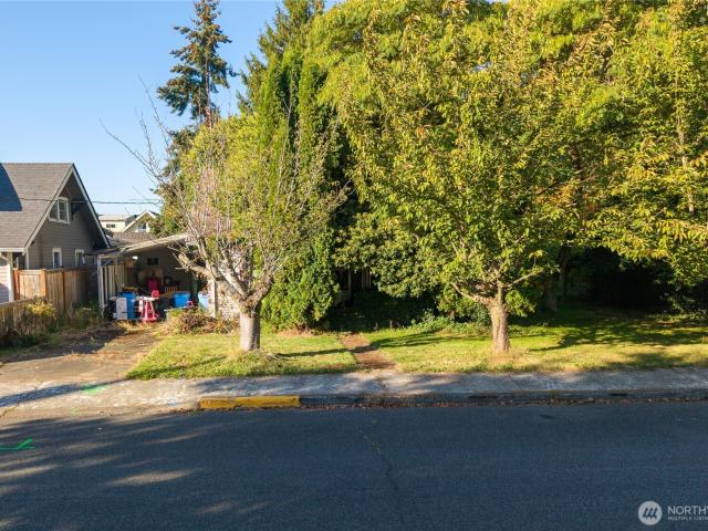 House for sale in Puyallup, Pierce County