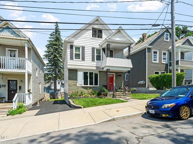 House for sale in Schenectady, New York