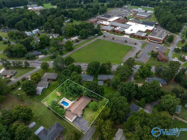 House for sale in Arab, Alabama