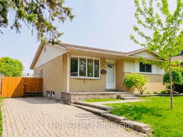 House for sale in Waterloo, Ontario