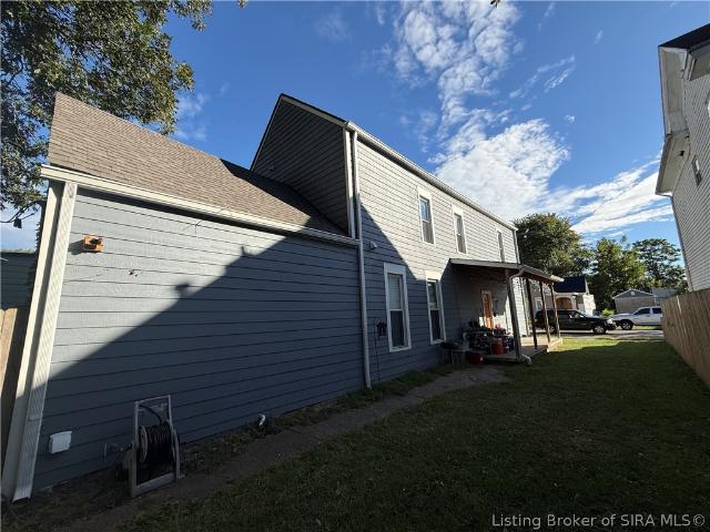 House for sale in New Albany, Floyd County