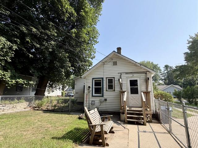 House for sale in Ludington, Michigan