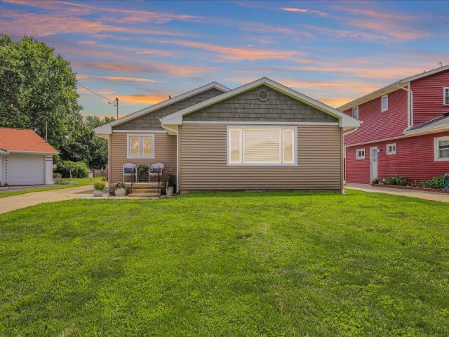 House for sale in Douglas, Illinois