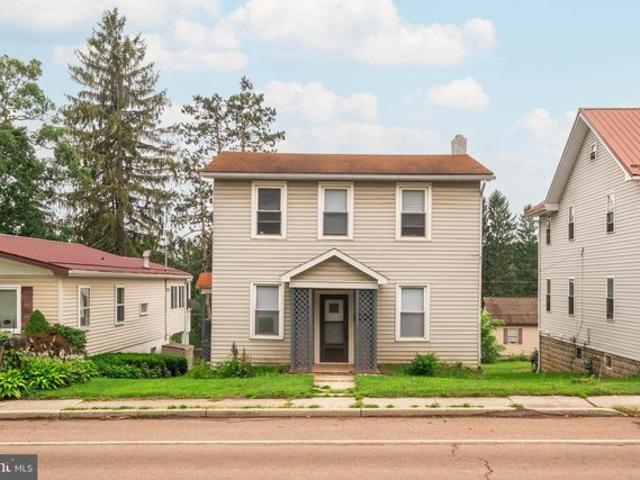 House for sale in Garrett, Maryland