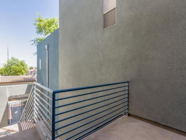 Townhouse for sale in Phoenix