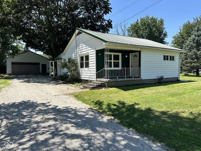 House for sale in Ladoga, Indiana