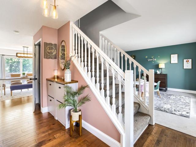 House for sale in Lonsdale, Rice County