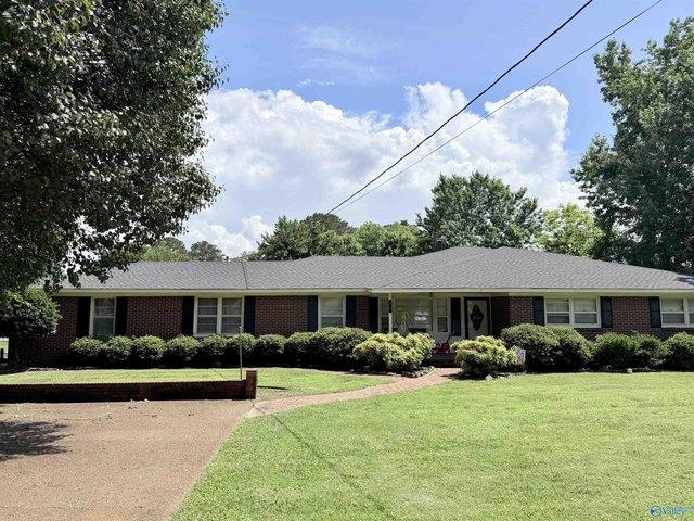 House for sale in Albertville, Alabama