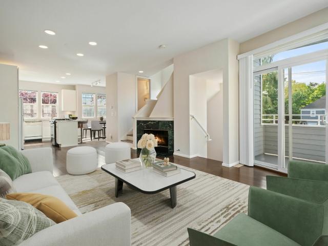 Townhouse for sale in Seattle