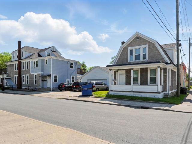 House for sale in Fort Wayne, Indiana