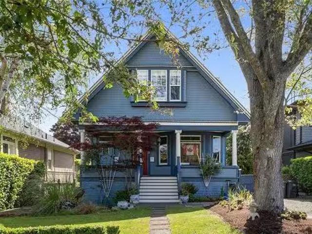 House for sale in Victoria, British Columbia