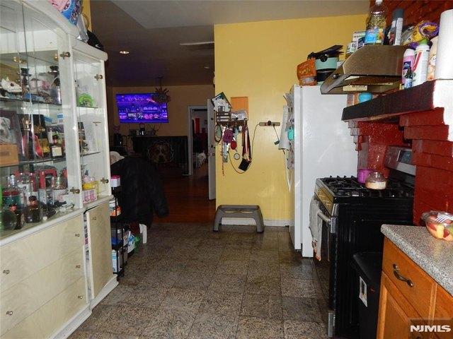 House for sale in Hudson, New Jersey