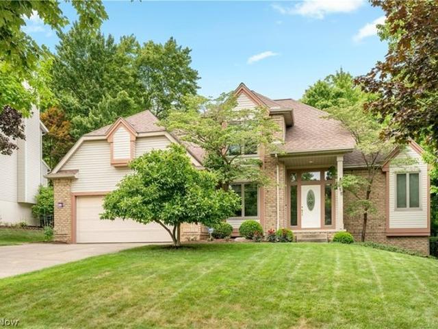 House for sale in Summit, Ohio