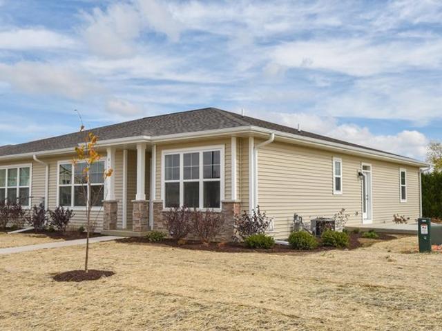 Condo for sale in Watertown, Wisconsin