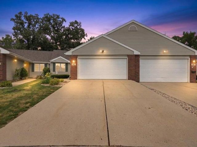 Condo for sale in Stoughton, Dane County