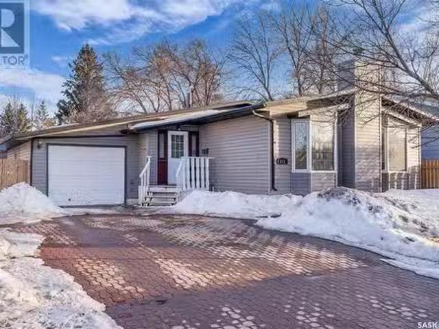 House for sale in Saskatoon, Saskatchewan