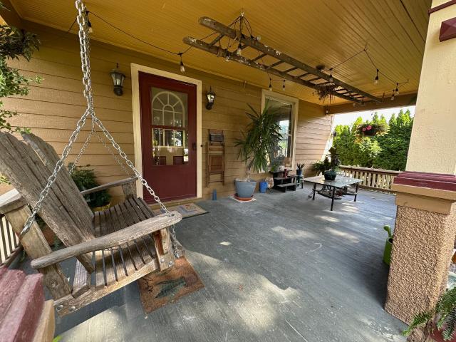 House for sale in Winterset, Iowa