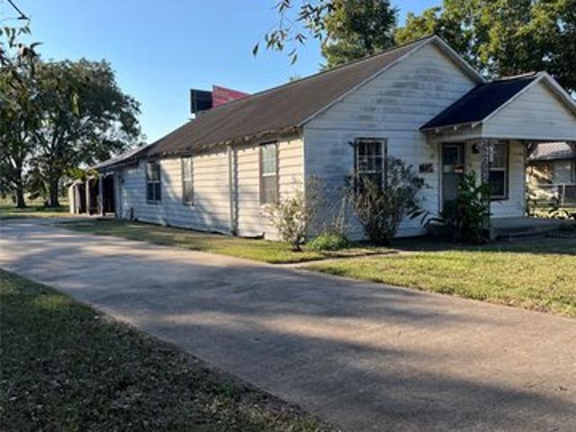 House for sale in Ganado, Texas