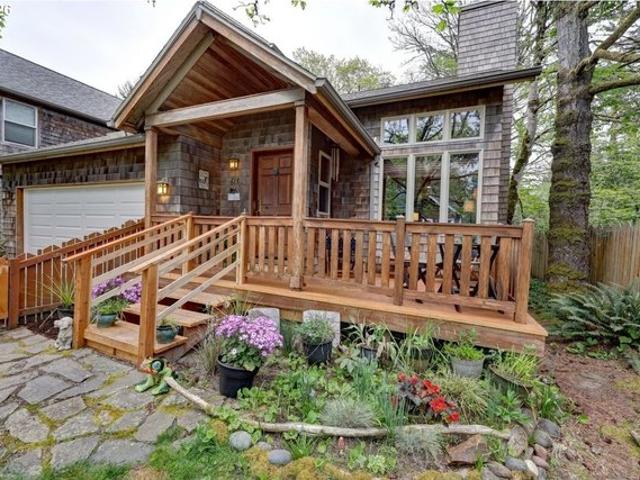 House for sale in Oregonia