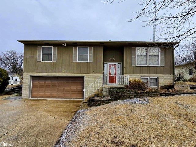 House for sale in Creston, Iowa