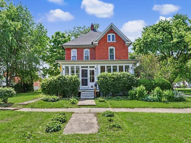 House for sale in Farmer City, Illinois