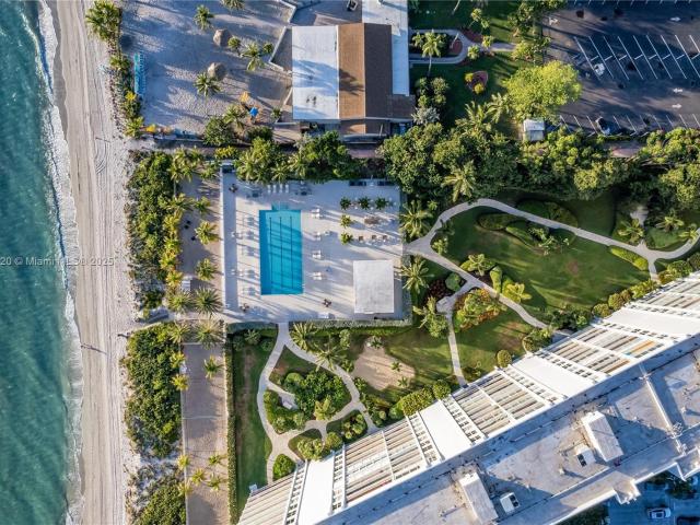 Condo for rent in Key Biscayne, Florida