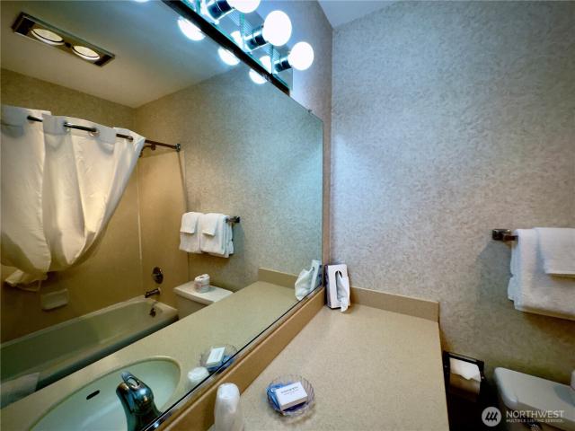 Condo for sale in Ocean Shores