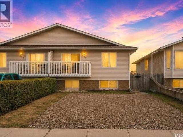 House for sale in Warman, Saskatchewan