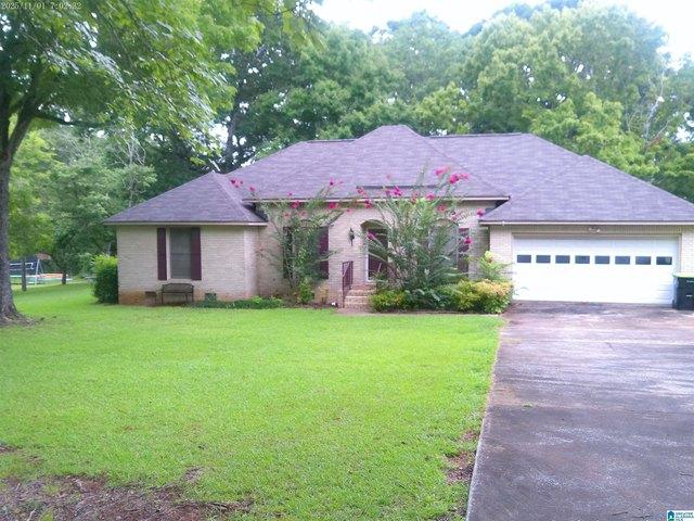 House for sale in Alpine, Alabama
