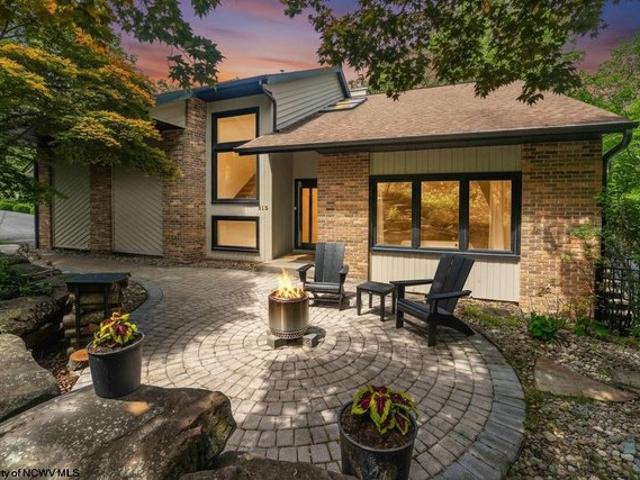 House for sale in Morgantown, West Virginia