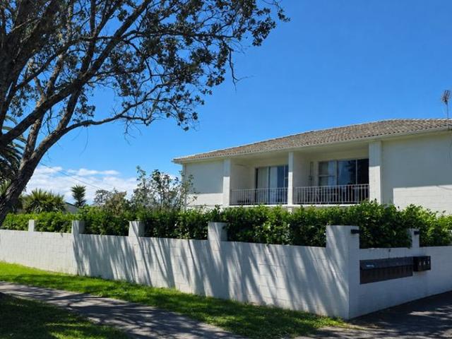Apartment for rent in Waitākere, Waitākere Ranges