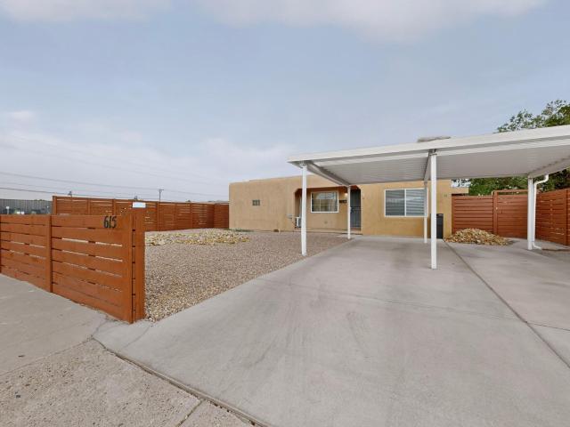 House for sale in New Mexico