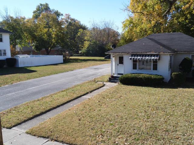 House for sale in Watseka, Illinois