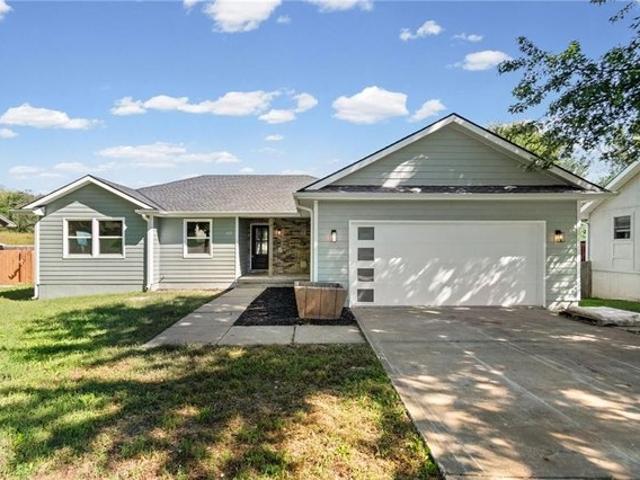 House for sale in Richmond, Ray County