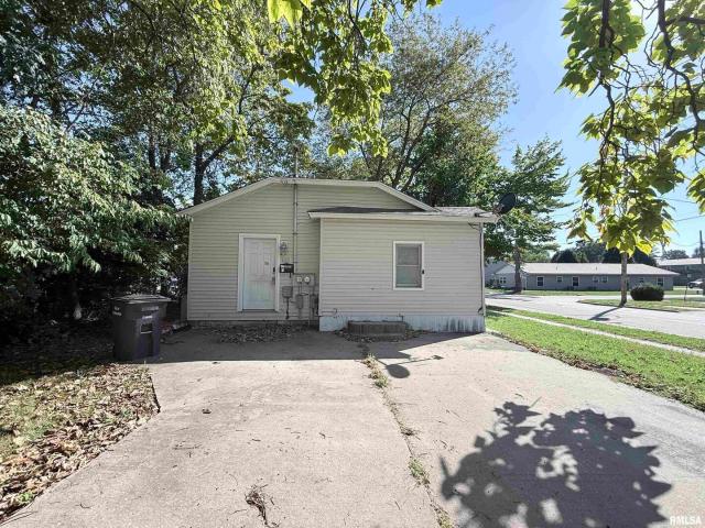 House for sale in Carbondale, Illinois