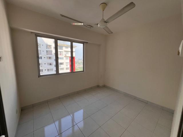 Serviced Residence for sale in Petaling, Subang Jaya