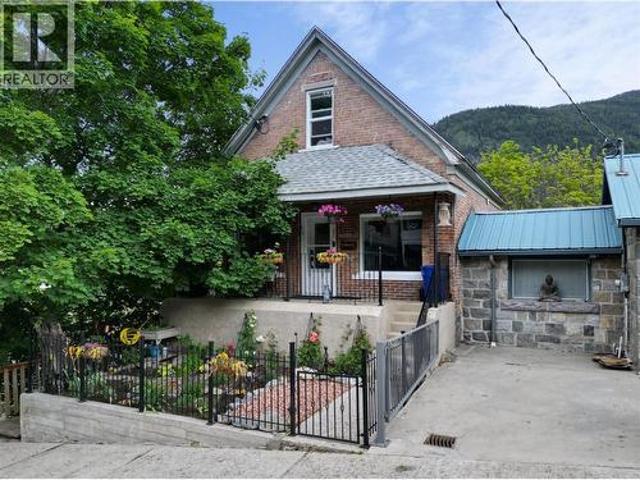 House for sale in Nelson, British Columbia