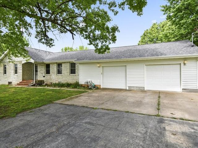 House for sale in Marionville, Missouri