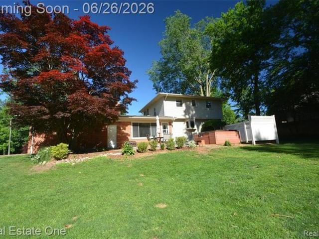 House for sale in Rochester Hills, Michigan