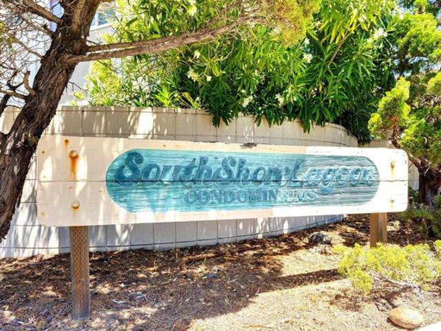 Condo for sale in Alameda, California